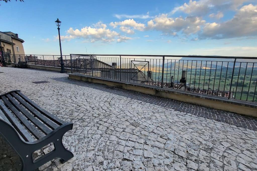 Апартаменты Attico E Super Attico Panoramico Рокка-ди-Камбио Экстерьер фото